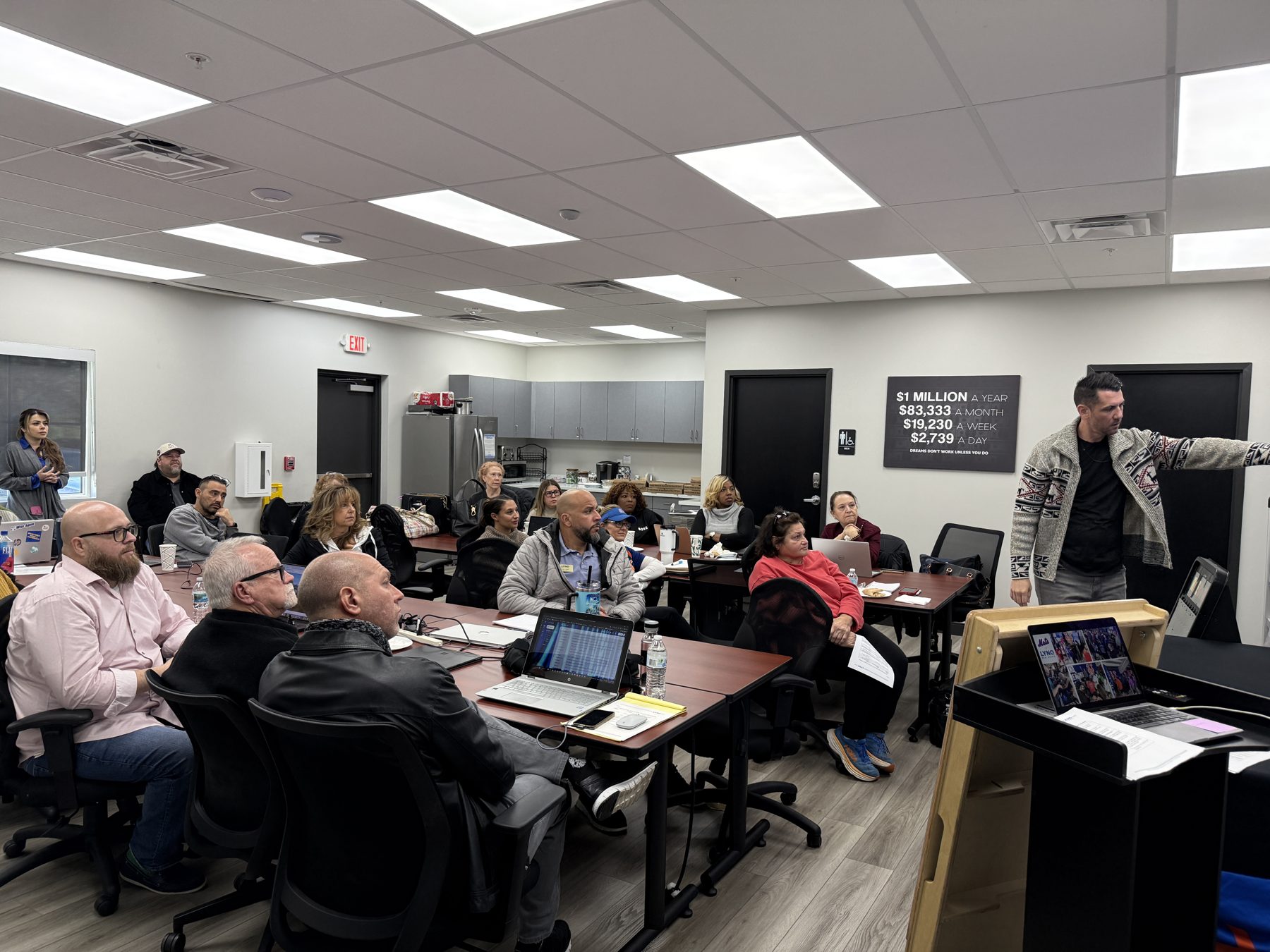 A full LYNQ training room during a live class
